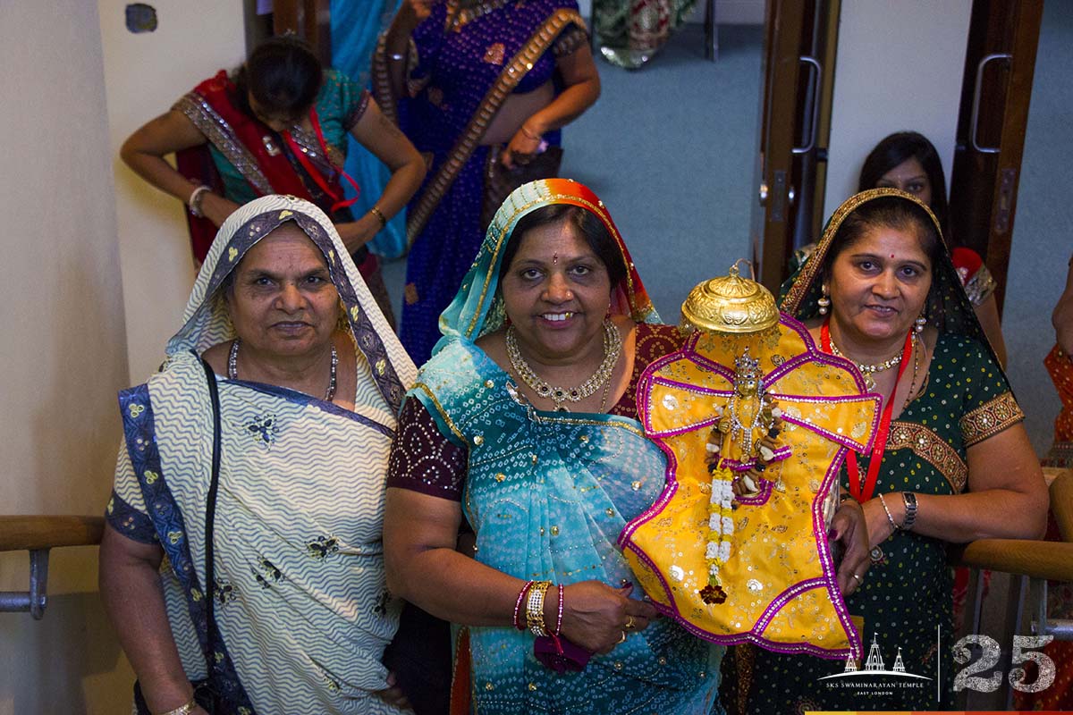 ©1987-2017 SKS Swaminarayan Temple East London
